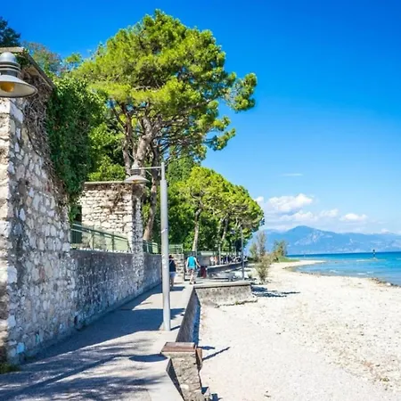 Nido Di Rondine Apt - Bilocale Moderno Con Piscina