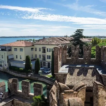 Nido Di Rondine Apt - Bilocale Moderno Con Piscina Sirmione