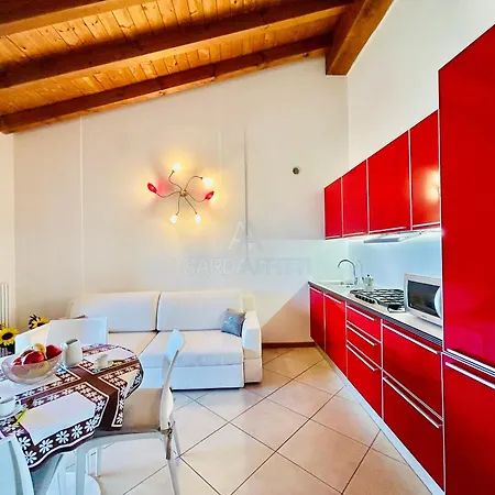 Nido Di Rondine Apt - Bilocale Moderno Con Piscina * Sirmione