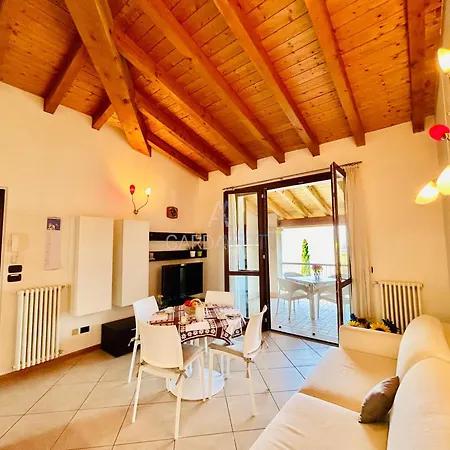 Nido Di Rondine Apt - Bilocale Moderno Con Piscina Apartment Sirmione