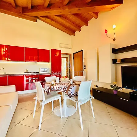 Appartement Nido Di Rondine Apt - Bilocale Moderno Con Piscina *