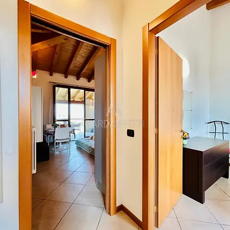 Nido Di Rondine Apt - Bilocale Moderno Con Piscina Apartment