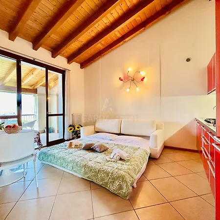 Nido Di Rondine Apt - Bilocale Moderno Con Piscina *