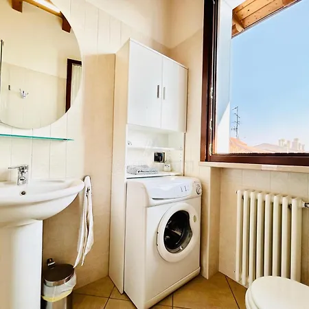 Nido Di Rondine Apt - Bilocale Moderno Con Piscina *