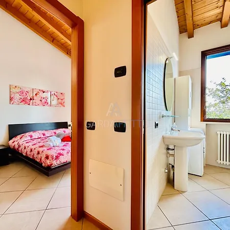Apartment Nido Di Rondine Apt - Bilocale Moderno Con Piscina Sirmione