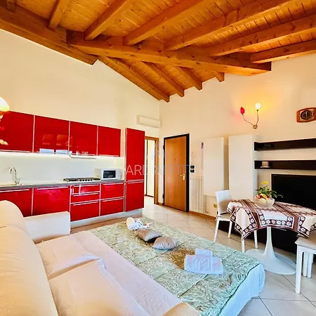 Nido Di Rondine Apt - Bilocale Moderno Con Piscina * Sirmione