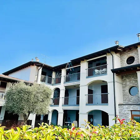 Nido Di Rondine Apt - Bilocale Moderno Con Piscina *
