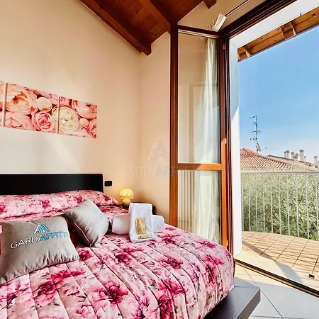 Nido Di Rondine Apt - Bilocale Moderno Con Piscina * Sirmione
