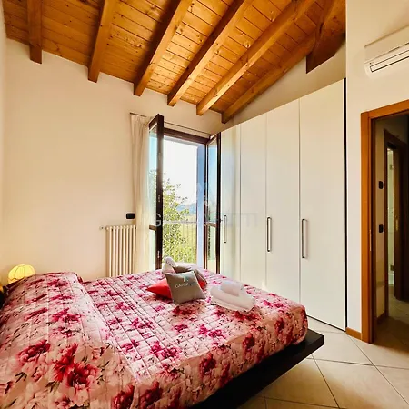 Nido Di Rondine Apt - Bilocale Moderno Con Piscina Appartement